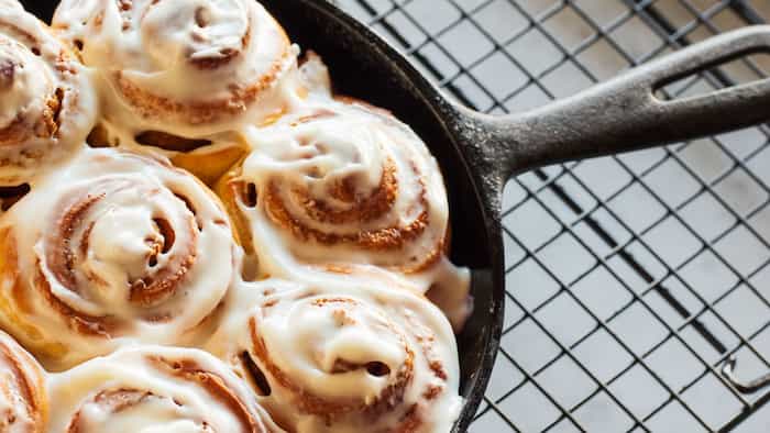 Cinnamon rolls